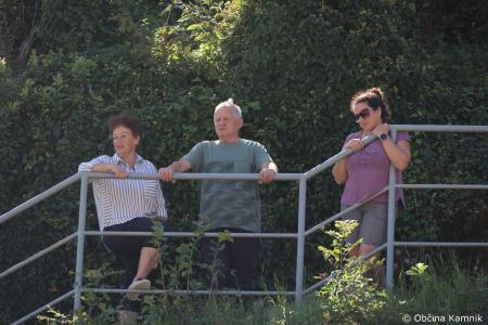 Začasni most v Stranjah povezal levi in desni breg Kamniške Bistrice (17)